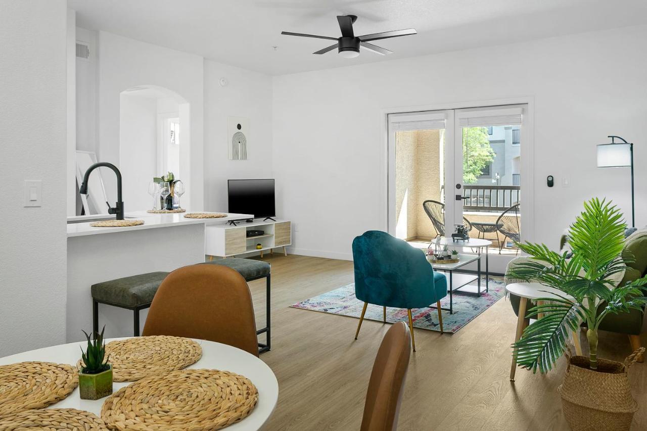Cozysuites Glendale By The Stadium With Pool 03 מראה חיצוני תמונה