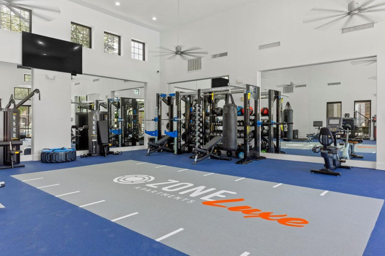 Cozysuites Glendale By The Stadium With Pool 03 מראה חיצוני תמונה